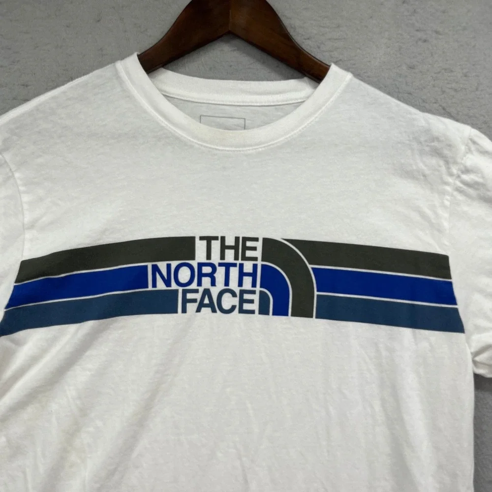 The North Face T Shirt Men M White Short Sleeve Circular Design Graphic Tee